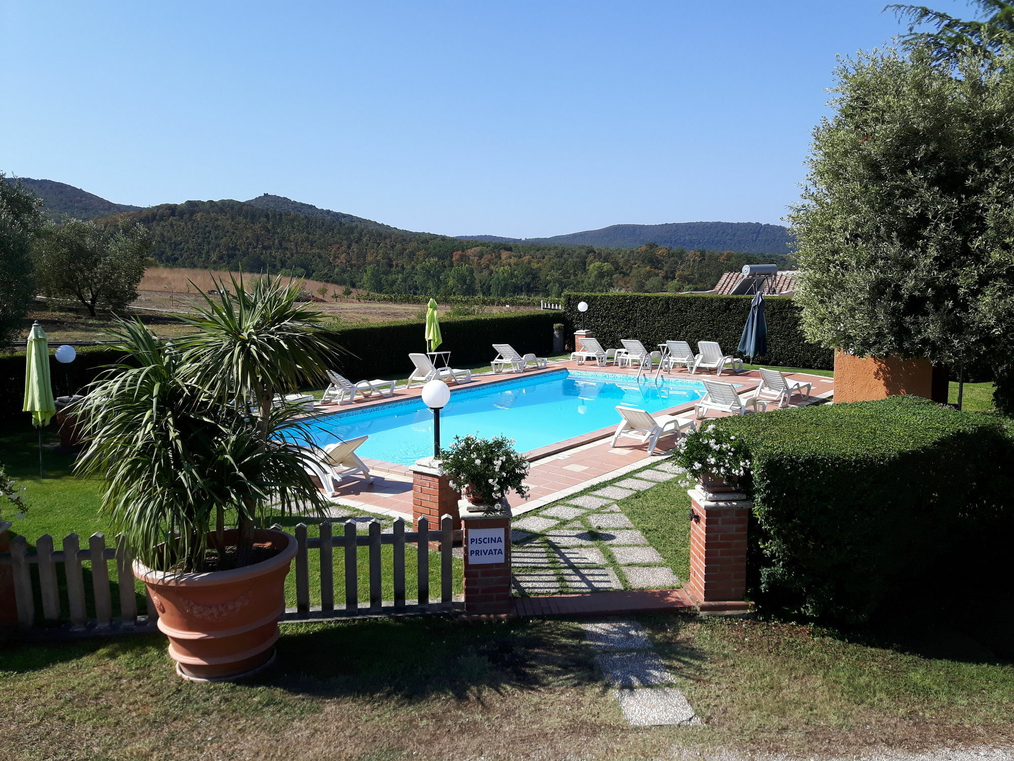 Agriturismo Galeazzi Манчано Екстериор снимка